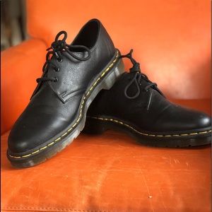 Dr. Martens 1461 Virginia leather black, worn 3x